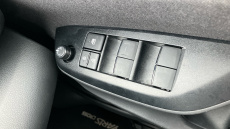 Toyota Yaris Cross 1.5 Hybrid Design 5dr CVT Hybrid Estate